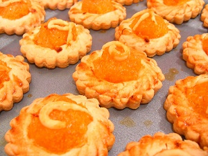 Pineapple Tarts, Singapore